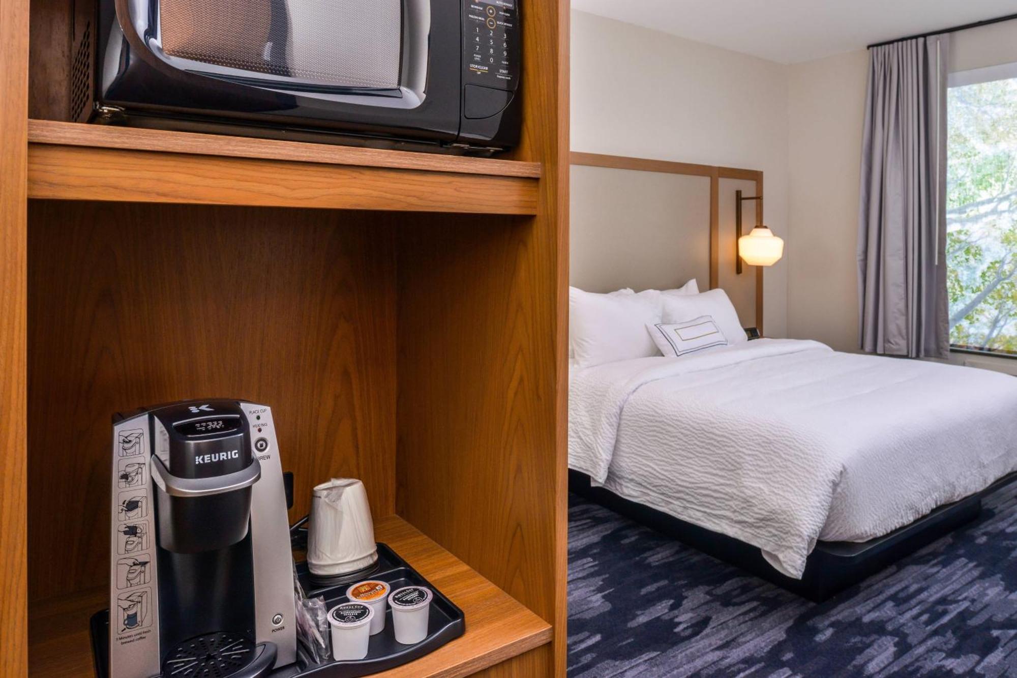 Hotel Fairfield & By Marriott Worth Southwest At Cityview Fort Worth