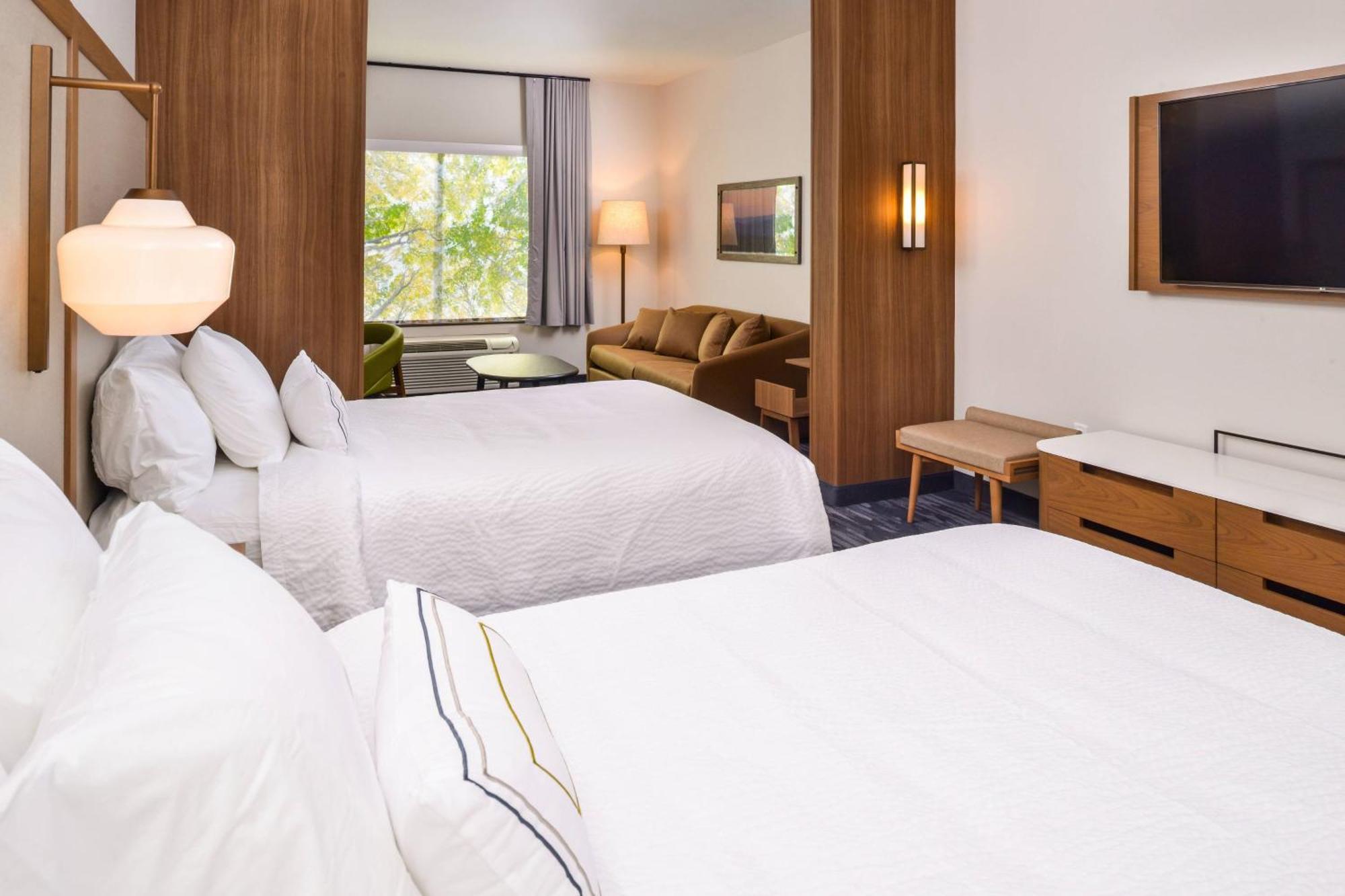 Fairfield & By Marriott Worth Southwest At Cityview Hotel 3*