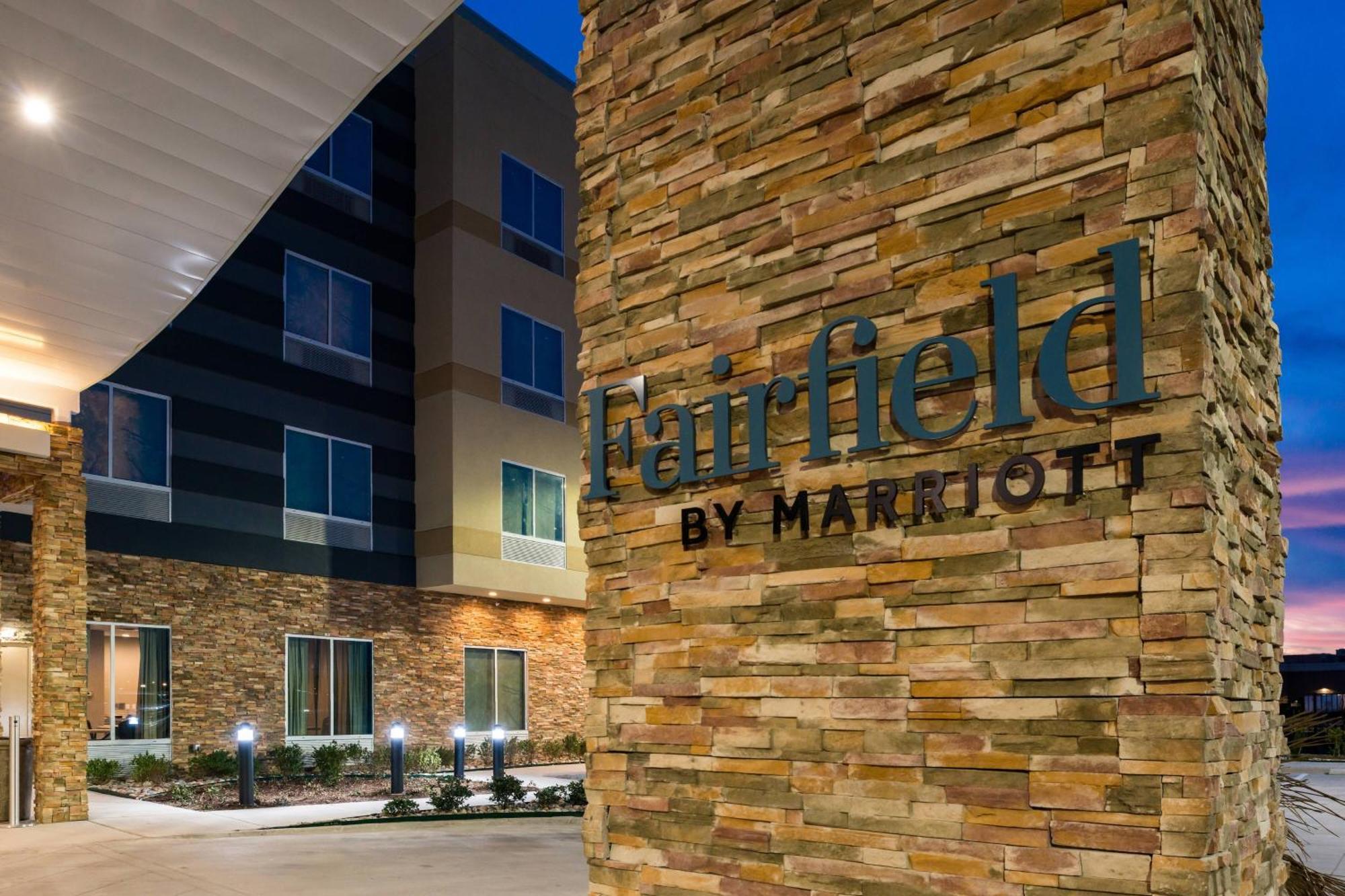 Hotel Fairfield & By Marriott Worth Southwest At Cityview Fort Worth